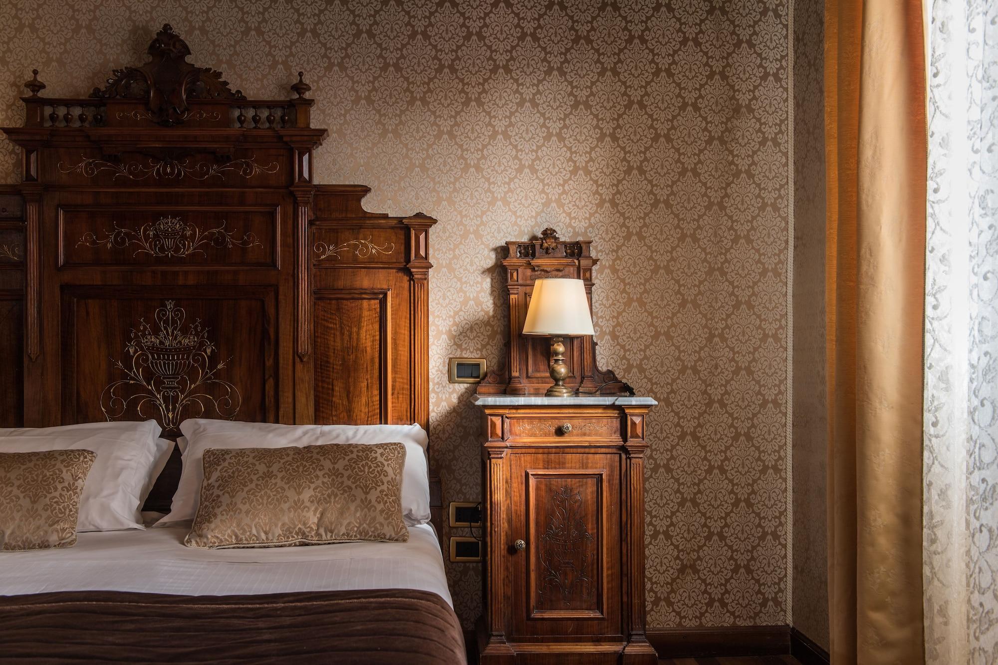 Palazzo Bembo - Exclusive Pensión 2*